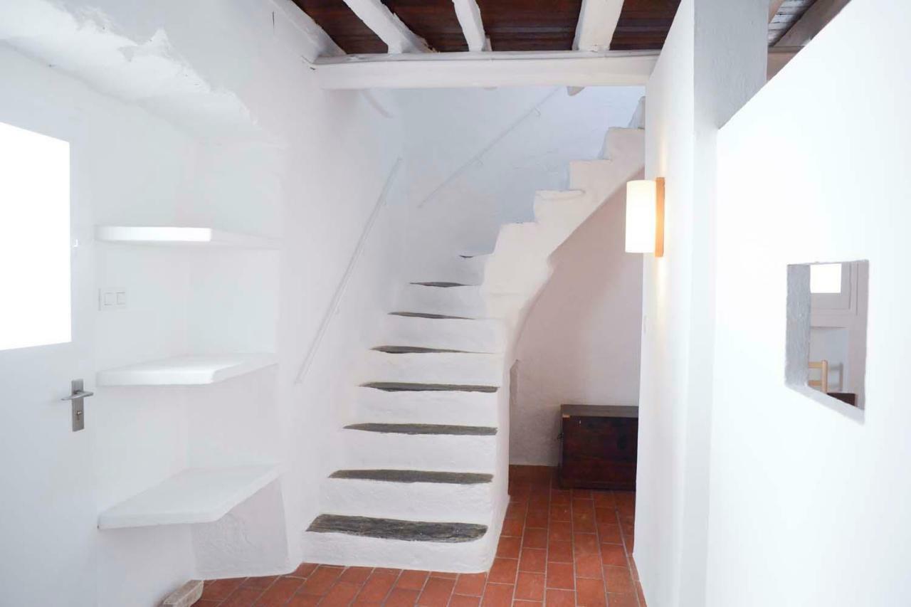 Cozy Townhouse in Cadaqués by Coderch Milá - Vila Exterior foto
